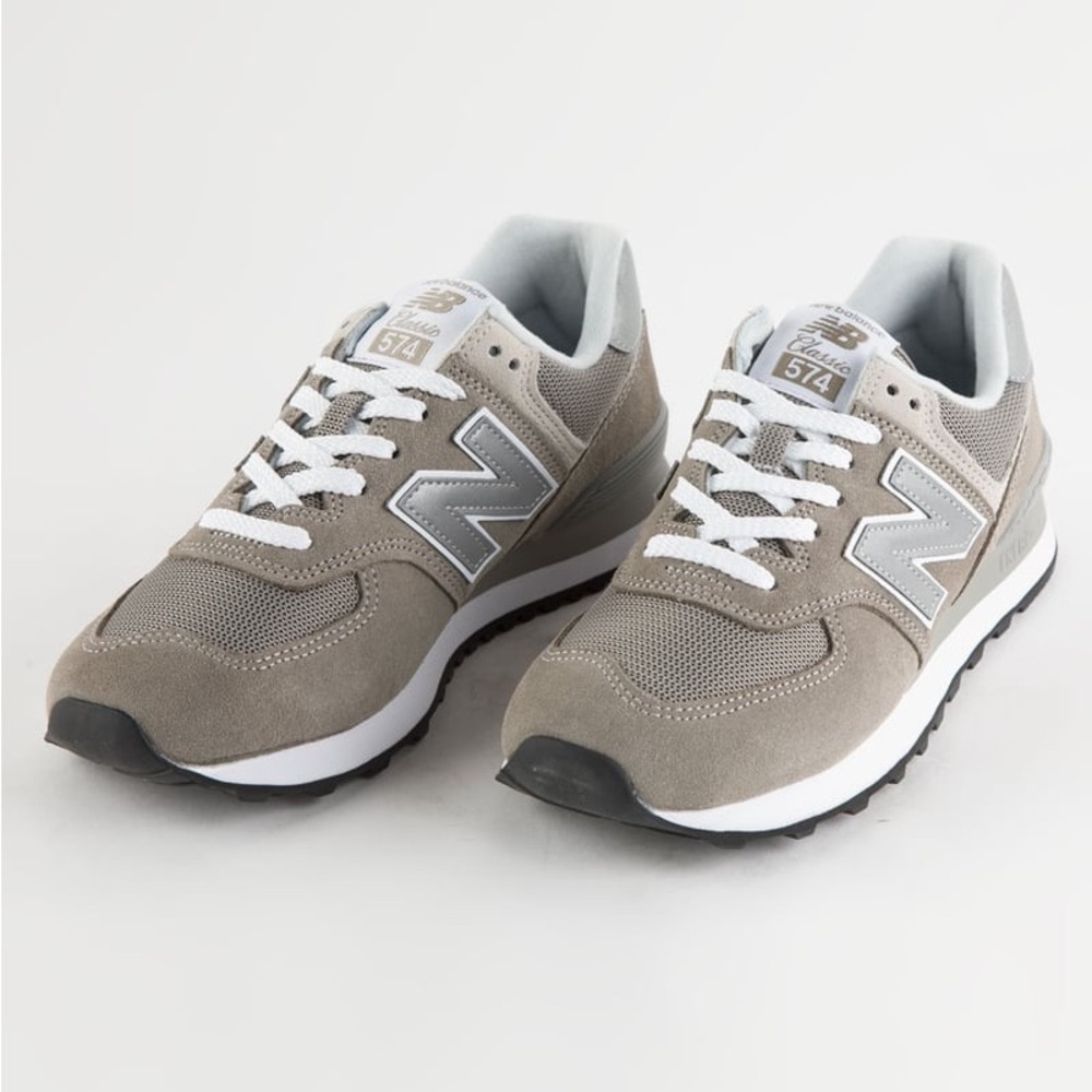New Balance Kids 574 Sneaker | Size 13 | Tan | White |